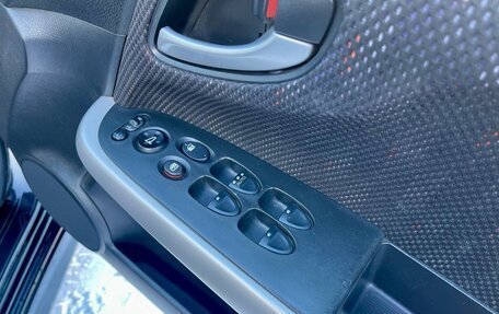 Honda Stream II, 2010 год, 1 400 000 рублей, 14 фотография