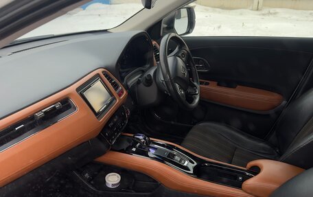 Honda Vezel, 2014 год, 1 550 000 рублей, 9 фотография