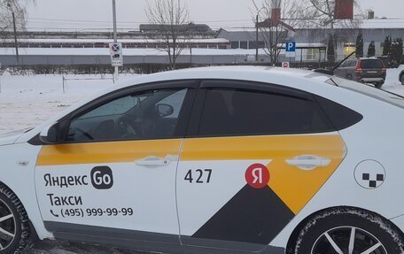 Hyundai Solaris II рестайлинг, 2020 год, 1 100 000 рублей, 3 фотография