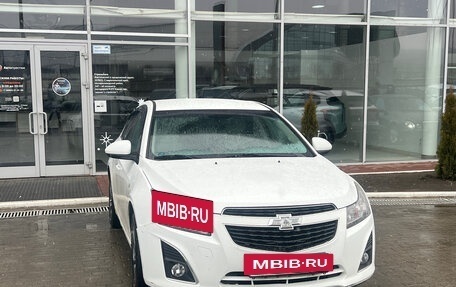 Chevrolet Cruze II, 2013 год, 700 000 рублей, 2 фотография