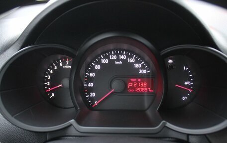 KIA Picanto II, 2012 год, 729 000 рублей, 10 фотография