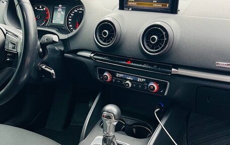 Audi A3, 2018 год, 1 420 000 рублей, 13 фотография