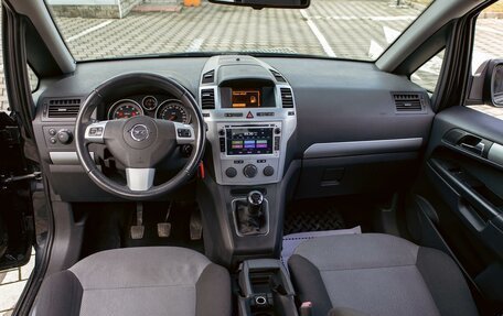 Opel Zafira B, 2013 год, 1 095 000 рублей, 15 фотография