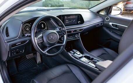 Hyundai Sonata VIII, 2019 год, 2 095 000 рублей, 13 фотография
