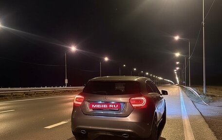 Mercedes-Benz A-Класс, 2014 год, 1 620 000 рублей, 3 фотография