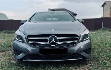 Mercedes-Benz A-Класс, 2014 год, 1 620 000 рублей, 19 фотография