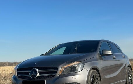 Mercedes-Benz A-Класс, 2014 год, 1 620 000 рублей, 10 фотография