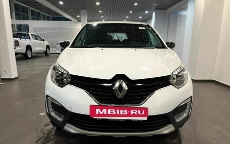 Renault Kaptur I рестайлинг, 2017 год, 1 365 000 рублей, 8 фотография