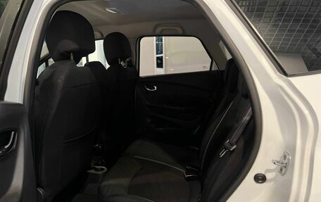 Renault Kaptur I рестайлинг, 2017 год, 1 365 000 рублей, 22 фотография