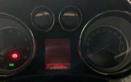 Opel Astra J, 2013 год, 700 000 рублей, 11 фотография