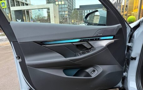 BMW 5 серия, 2025 год, 8 575 000 рублей, 14 фотография