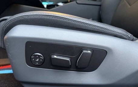 BMW 5 серия, 2025 год, 8 575 000 рублей, 17 фотография