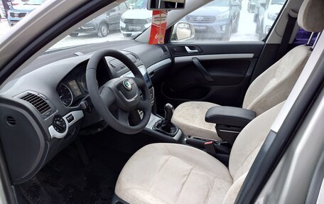 Skoda Octavia, 2011 год, 690 000 рублей, 8 фотография