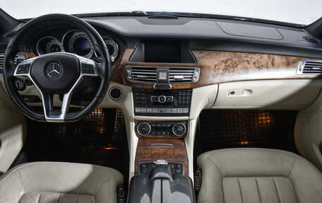 Mercedes-Benz CLS, 2014 год, 1 950 000 рублей, 13 фотография