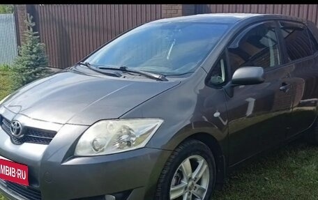 Toyota Auris II, 2008 год, 700 000 рублей, 1 фотография