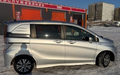 Honda Freed I, 2012 год, 950 000 рублей, 7 фотография