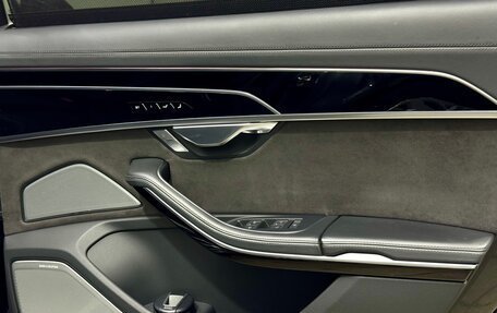 Audi A8, 2019 год, 5 780 000 рублей, 15 фотография