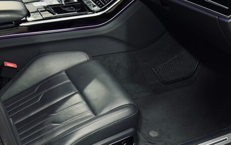 Audi A8, 2019 год, 5 780 000 рублей, 16 фотография