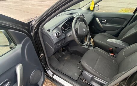 Renault Sandero II рестайлинг, 2016 год, 850 000 рублей, 16 фотография