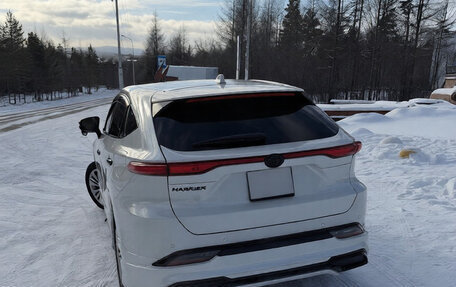 Toyota Harrier, 2021 год, 3 900 000 рублей, 5 фотография