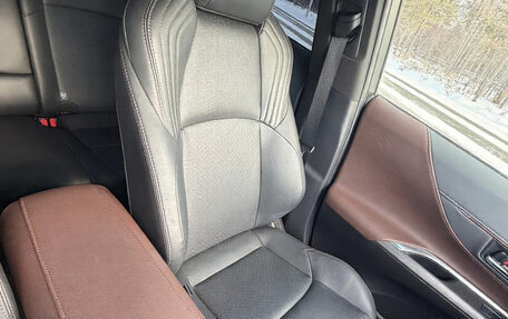 Toyota Harrier, 2021 год, 3 900 000 рублей, 15 фотография