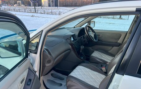 Toyota Harrier, 2000 год, 999 000 рублей, 10 фотография