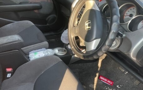 Honda Fit III, 2006 год, 165 000 рублей, 6 фотография