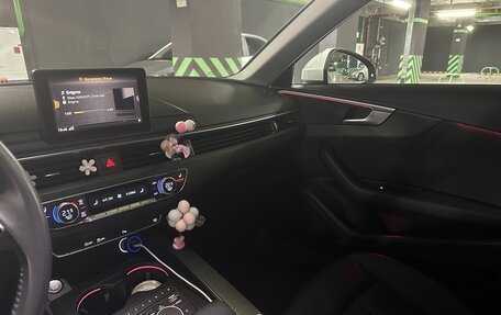 Audi A4, 2019 год, 2 950 000 рублей, 8 фотография