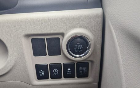 Toyota Passo III, 2016 год, 880 000 рублей, 3 фотография