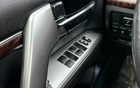 Toyota Land Cruiser 200, 2013 год, 4 350 000 рублей, 11 фотография