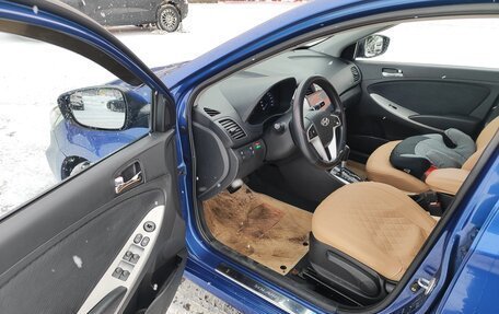 Hyundai Solaris II рестайлинг, 2012 год, 990 000 рублей, 7 фотография