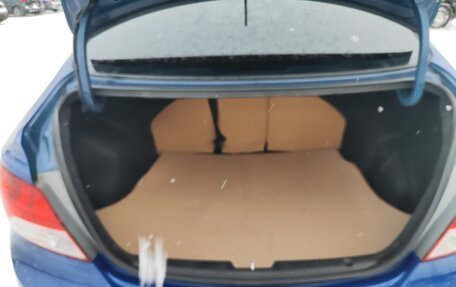 Hyundai Solaris II рестайлинг, 2012 год, 990 000 рублей, 8 фотография