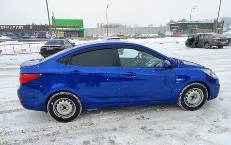 Hyundai Solaris II рестайлинг, 2012 год, 990 000 рублей, 5 фотография