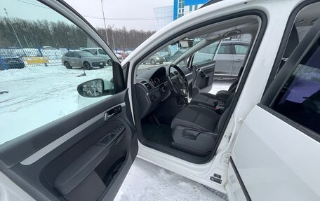 Volkswagen Touran III, 2013 год, 850 000 рублей, 11 фотография