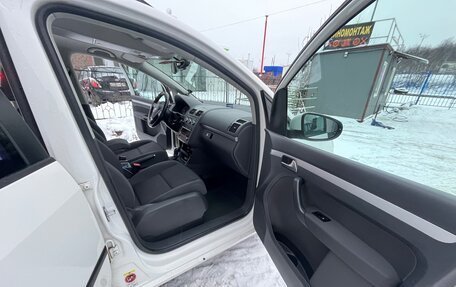 Volkswagen Touran III, 2013 год, 850 000 рублей, 12 фотография