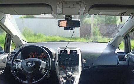 Toyota Auris II, 2008 год, 700 000 рублей, 8 фотография