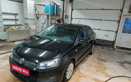 Volkswagen Polo VI (EU Market), 2013 год, 590 000 рублей, 4 фотография