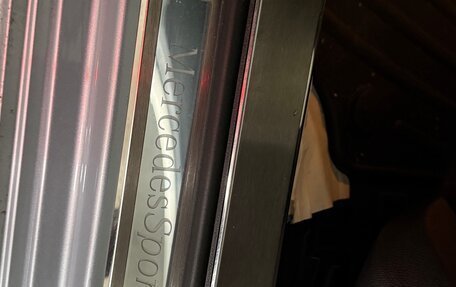 Mercedes-Benz E-Класс, 2012 год, 2 570 000 рублей, 11 фотография