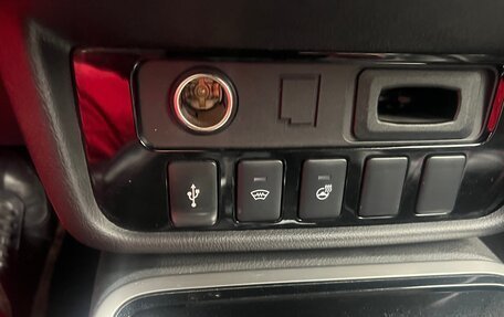 Mitsubishi Outlander III рестайлинг 3, 2019 год, 2 410 000 рублей, 28 фотография