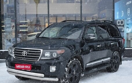 Toyota Land Cruiser 200, 2014 год, 2 925 000 рублей, 1 фотография