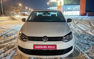 Volkswagen Polo VI (EU Market), 2013 год, 890 000 рублей, 1 фотография