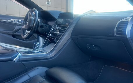 BMW 8 серия, 2019 год, 6 100 000 рублей, 10 фотография