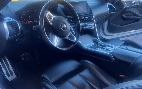 BMW 8 серия, 2019 год, 6 100 000 рублей, 12 фотография