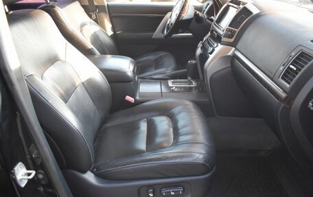 Toyota Land Cruiser 200, 2014 год, 2 925 000 рублей, 10 фотография