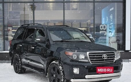 Toyota Land Cruiser 200, 2014 год, 2 925 000 рублей, 3 фотография