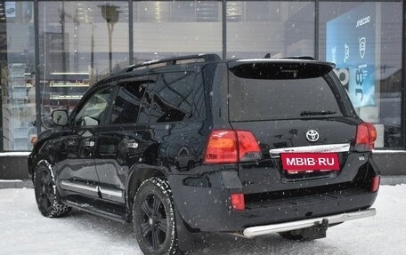 Toyota Land Cruiser 200, 2014 год, 2 925 000 рублей, 7 фотография