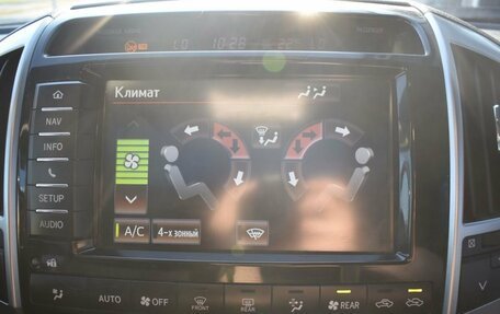 Toyota Land Cruiser 200, 2014 год, 2 925 000 рублей, 15 фотография