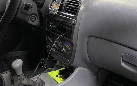 Hyundai Accent II, 2005 год, 350 000 рублей, 3 фотография