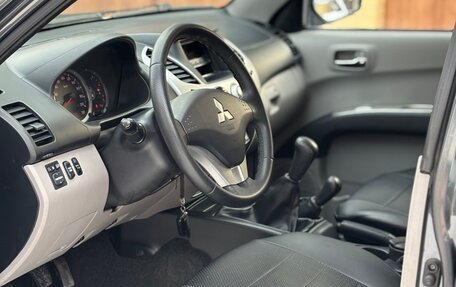 Mitsubishi L200 IV рестайлинг, 2013 год, 1 600 000 рублей, 11 фотография