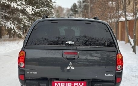 Mitsubishi L200 IV рестайлинг, 2013 год, 1 600 000 рублей, 5 фотография